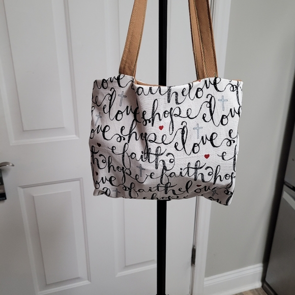 DCNC Faith & Hope Black & White Tote - Picture 8 of 13